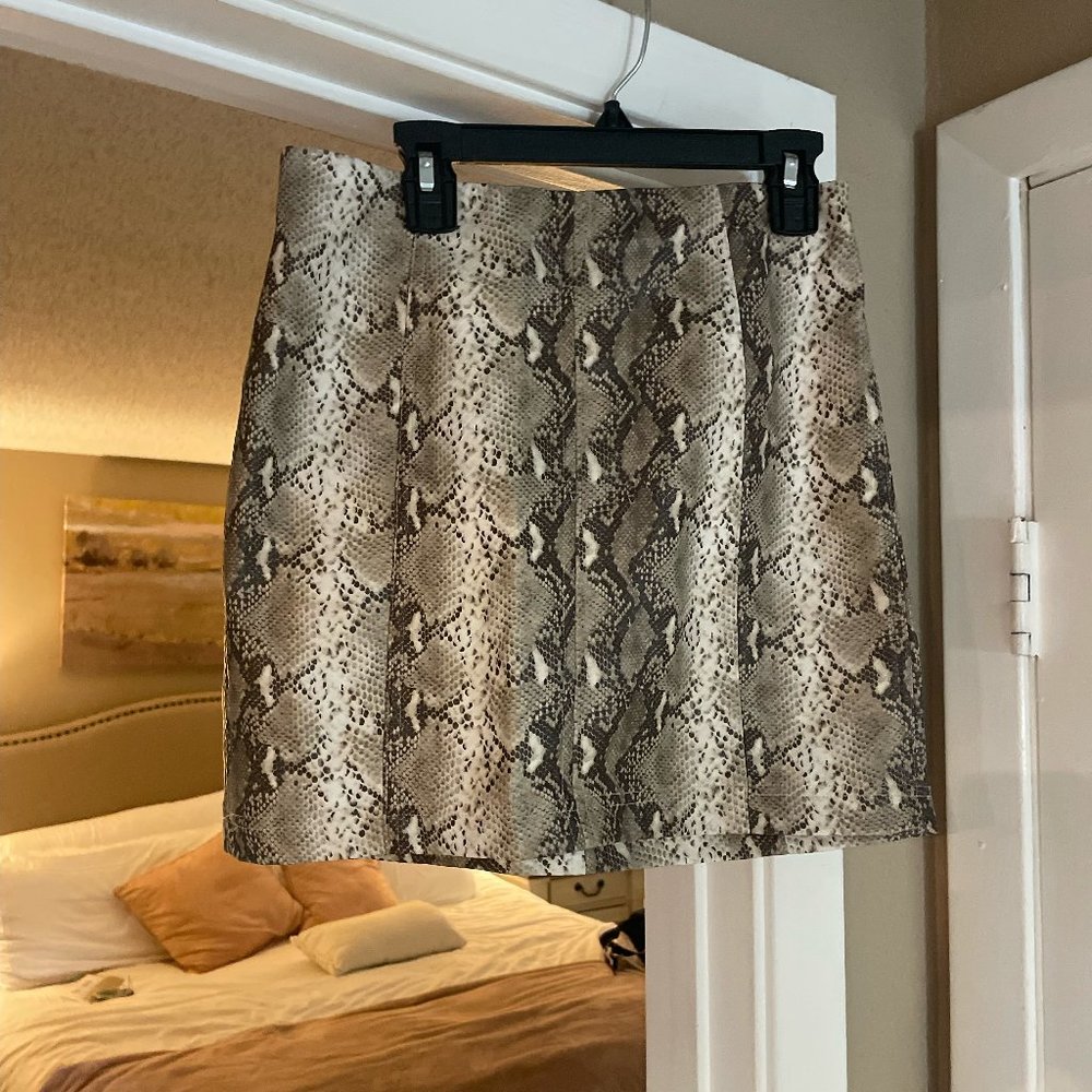 Womens Skirt
